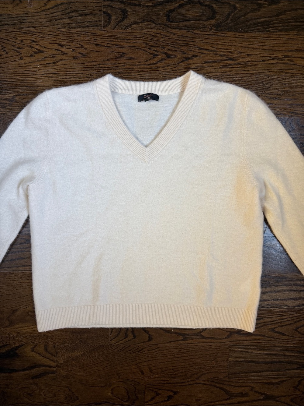 Quince Cashmere V Neck Sweater Size Medium